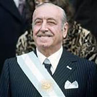H&eacute;ctor C&aacute;mpora